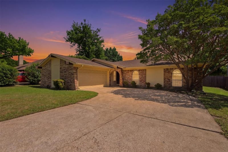 1622 Wendy Way, Richardson TX 75081 - Photo 2