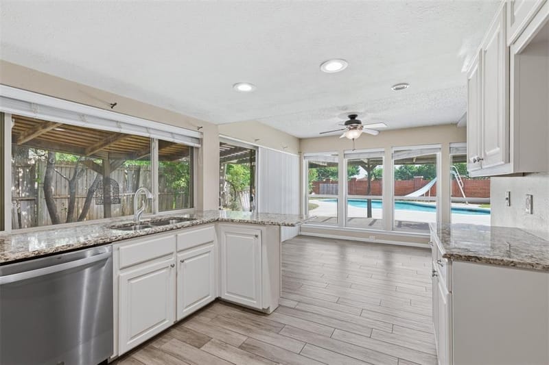 1622 Wendy Way, Richardson TX 75081 - Photo 10