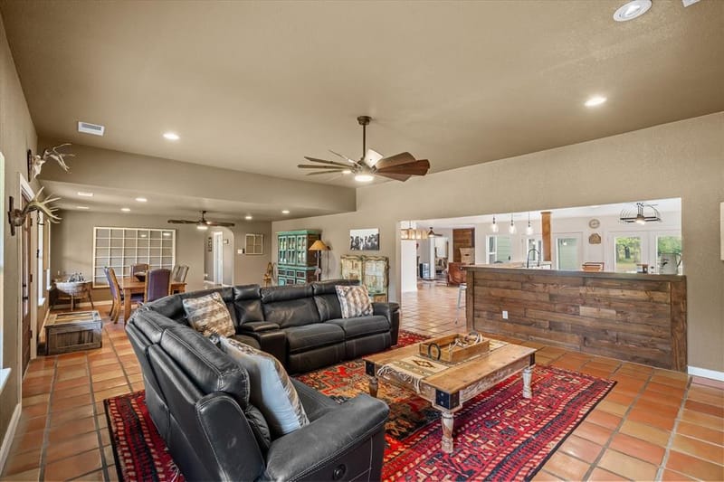 11101 County Road 104, Kaufman TX 75142 - Photo 12
