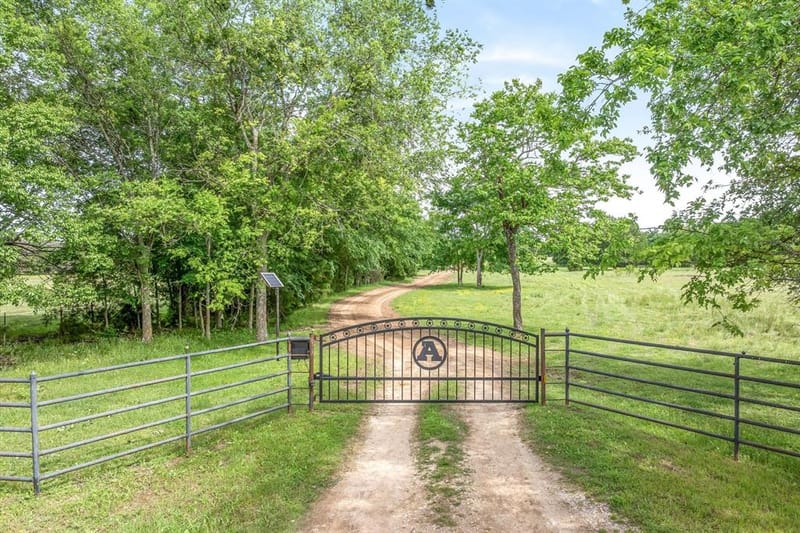 11101 County Road 104, Kaufman TX 75142 - Photo 39