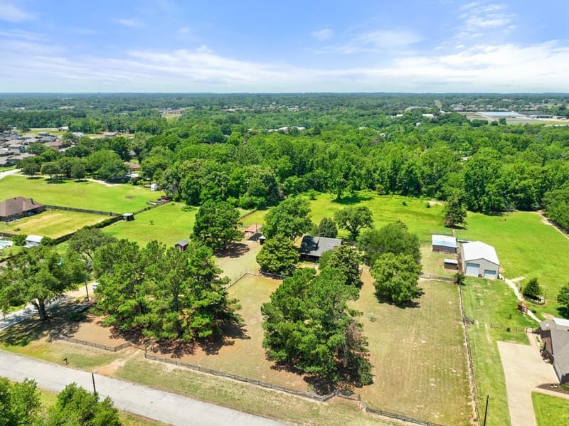 13580 County Road 4200, Lindale TX 75771 - Photo 32