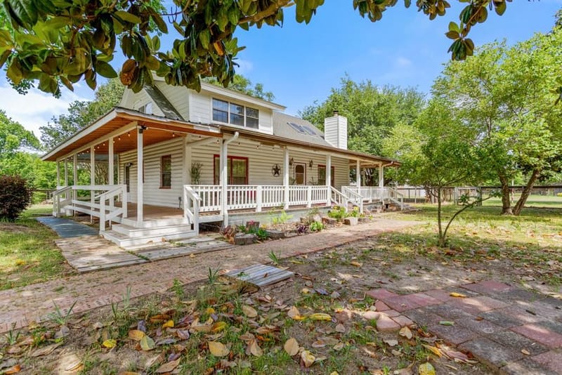 13580 County Road 4200, Lindale TX 75771