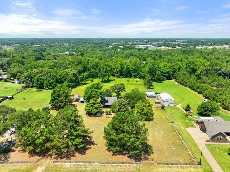 13580 County Road 4200, Lindale TX 75771 - Photo 37