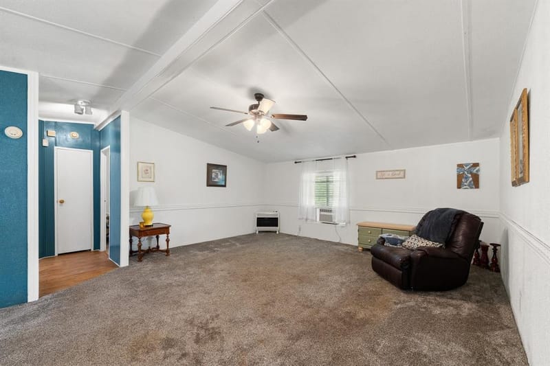 6677 County Road 2008, Glen Rose TX 76043 - Photo 13