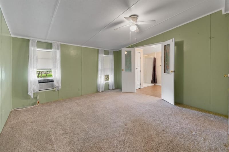 6677 County Road 2008, Glen Rose TX 76043 - Photo 20