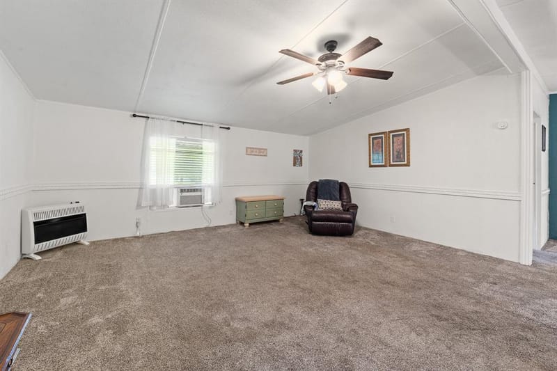 6677 County Road 2008, Glen Rose TX 76043 - Photo 14