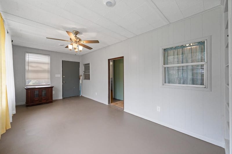 6677 County Road 2008, Glen Rose TX 76043 - Photo 35