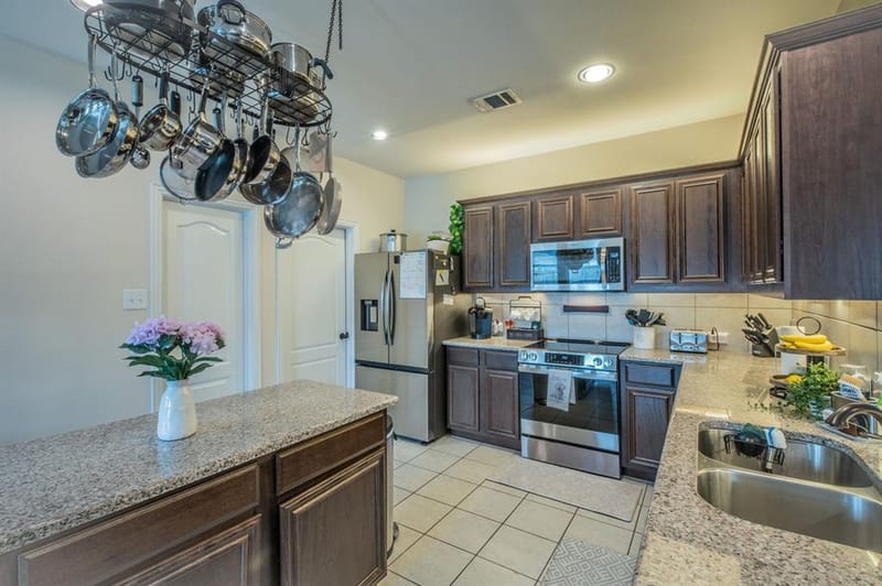 441 Rockaway Drive, Midlothian TX 76065 - Photo 8