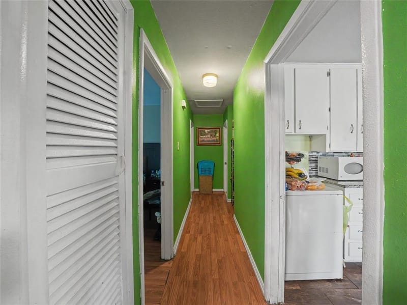 1217 California Parkway S, Fort Worth TX 76134 - Photo 7