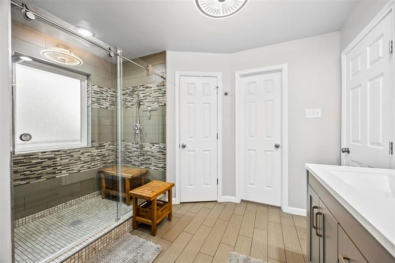 909 Valley View Avenue, Red Oak TX 75154 - Photo 23