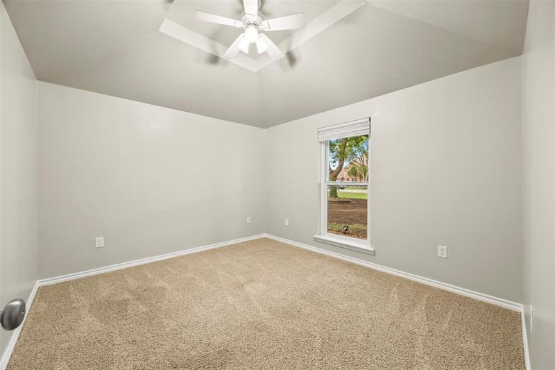 909 Valley View Avenue, Red Oak TX 75154 - Photo 25