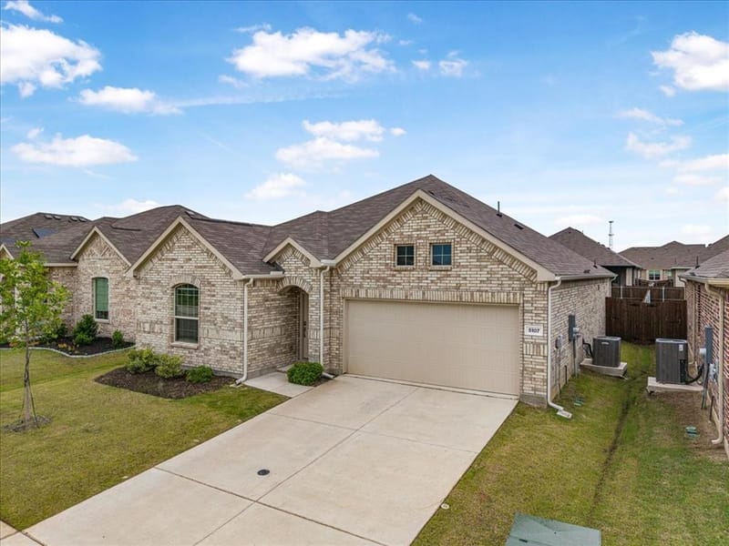 5107 Winterberry Drive, Princeton TX 75407 - Photo 3