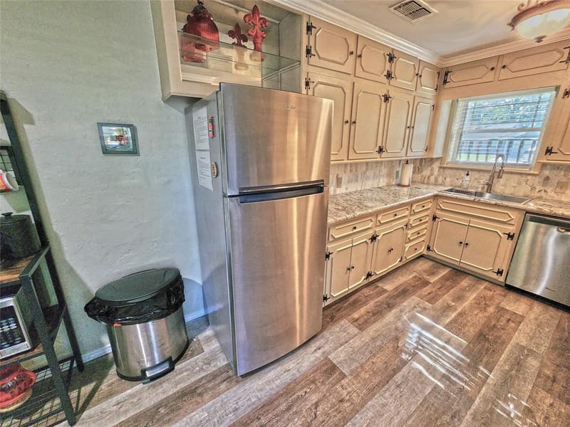 542 Wildewood Drive, Chandler TX 75758 - Photo 12
