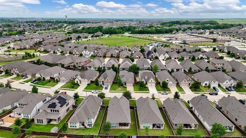 8604 Holliday Creek Way, McKinney TX 75071 - Photo 32