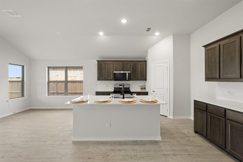945 Abalone Avenue, Haslet TX 76052 - Photo 3