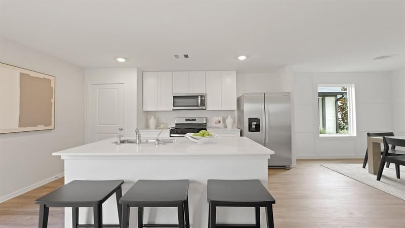 2132 Chantilly Lane, Arlington TX 76015 - Photo 6