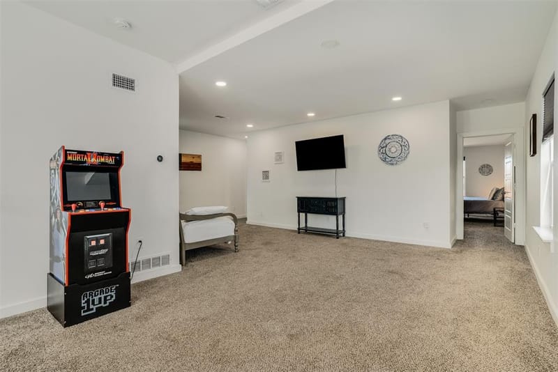 3725 Toronto Street, Dallas TX 75212 - Photo 23