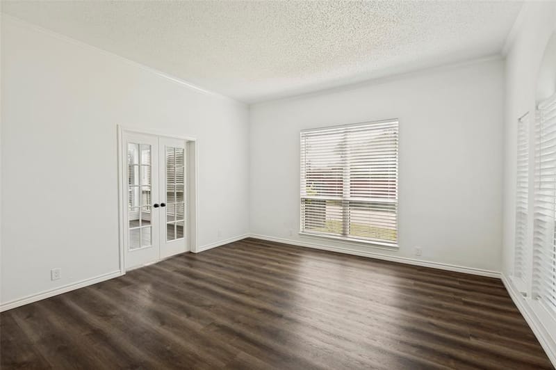 1420 Dudley Drive, Carrollton TX 75007 - Photo 10