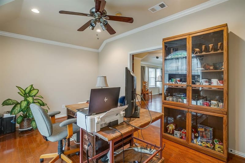 2952 Masters Court S, Burleson TX 76028 - Photo 23