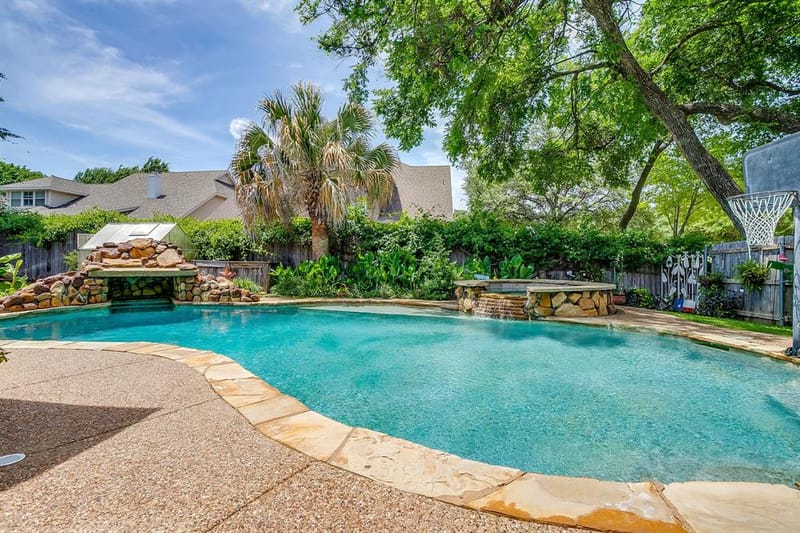 2952 Masters Court S, Burleson TX 76028 - Photo 29