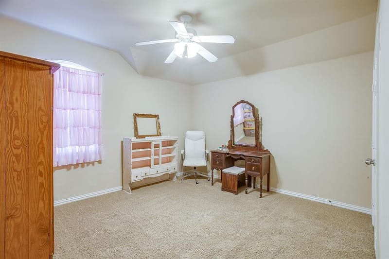 2952 Masters Court S, Burleson TX 76028 - Photo 25