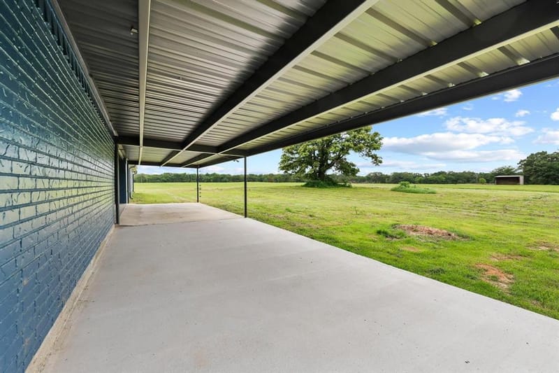1250 County Road 2280, Telephone TX 75488 - Photo 28