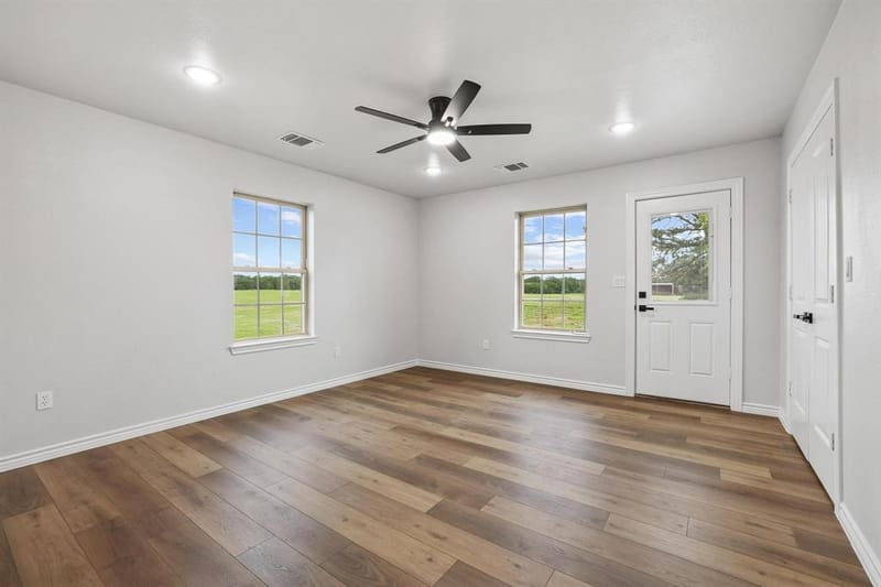 1250 County Road 2280, Telephone TX 75488 - Photo 11