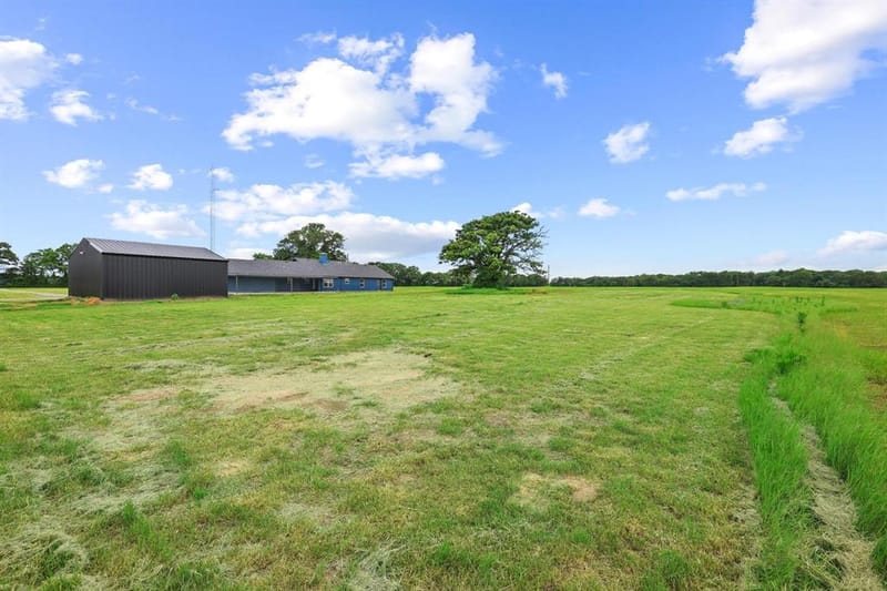 1250 County Road 2280, Telephone TX 75488 - Photo 35