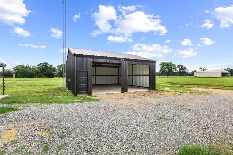 1250 County Road 2280, Telephone TX 75488 - Photo 31