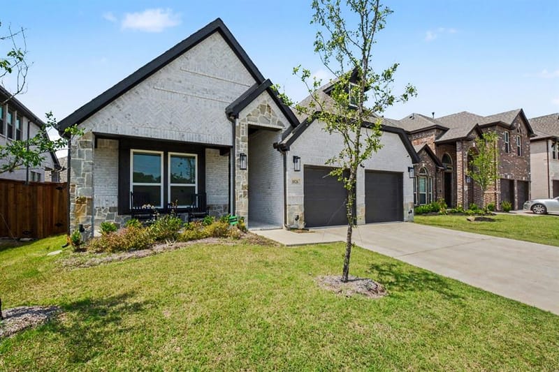 1026 Wind River Drive, Forney TX 75126 - Photo 3