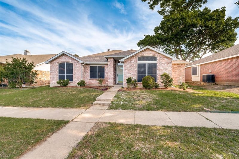4416 San Fernando Lane, McKinney TX 75070 - Photo 2