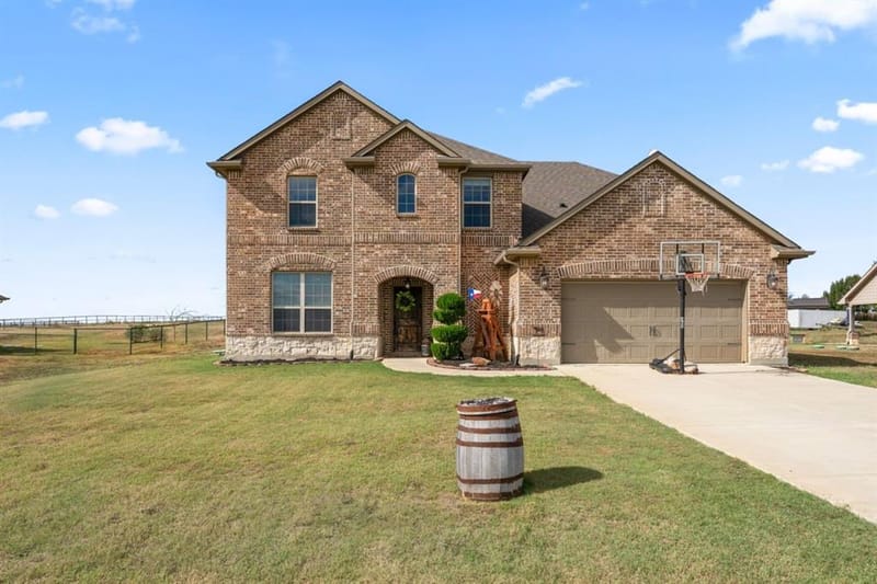3340 Florance Road, Ponder TX 76259 - Photo 2