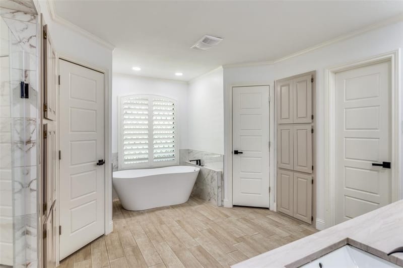 11905 Blue Creek Drive, Fort Worth TX 76008 - Photo 17