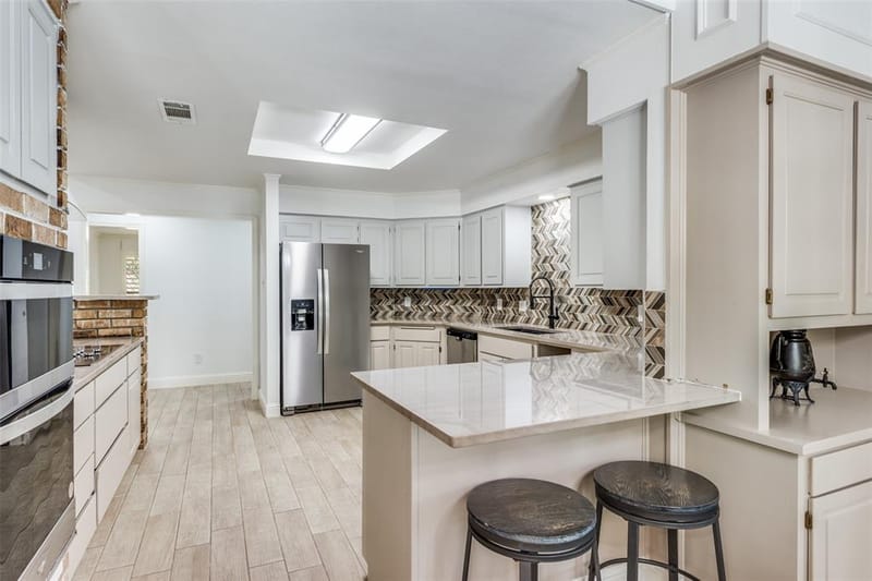 11905 Blue Creek Drive, Fort Worth TX 76008 - Photo 12