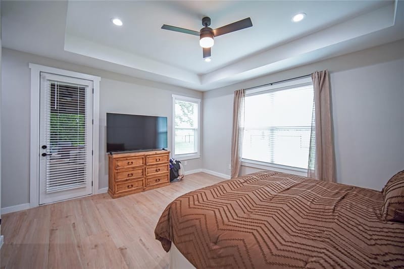 230 Driftwood Court, Runaway Bay TX 76426 - Photo 11