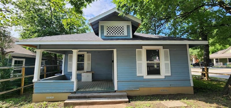 940 W 7th Street, Dallas TX 75208