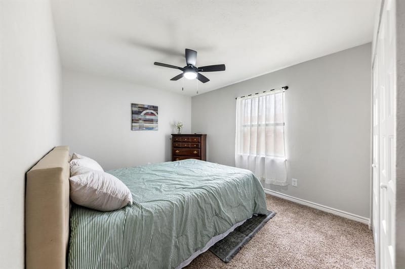 809 Levelland Drive, Arlington TX 76017 - Photo 15