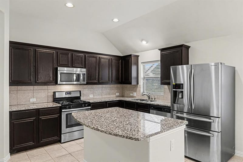 2617 Annamarie Drive, Little Elm TX 75068 - Photo 9
