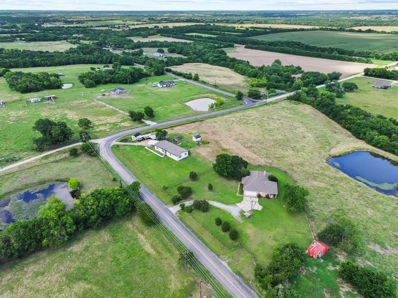 10950 County Road 632, Blue Ridge TX 75424 - Photo 37