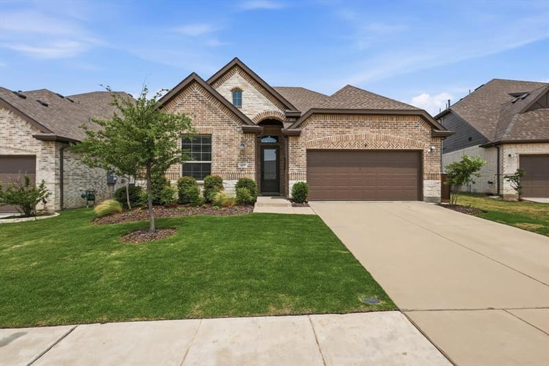 405 Hummingbird Drive, Celina TX 75009