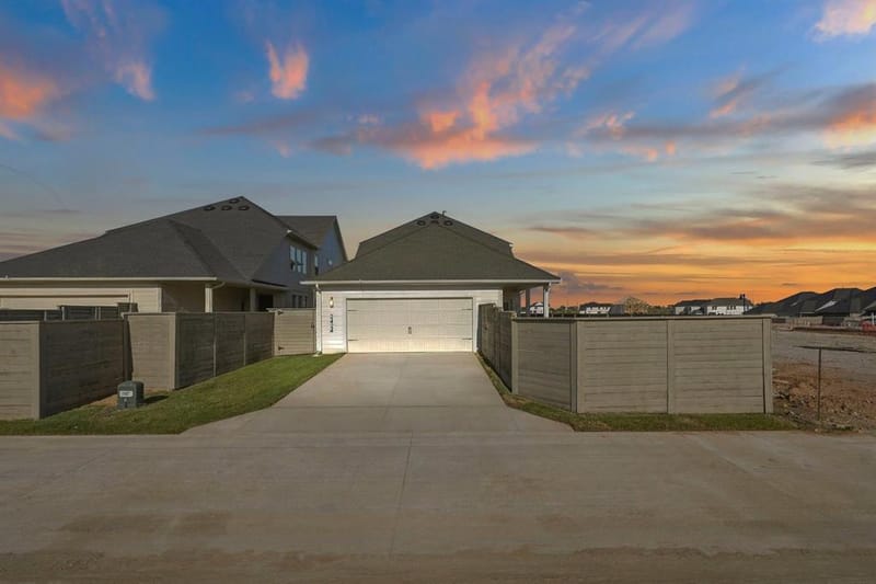 2424 Trailrunner Drive, Celina TX 75009 - Photo 32