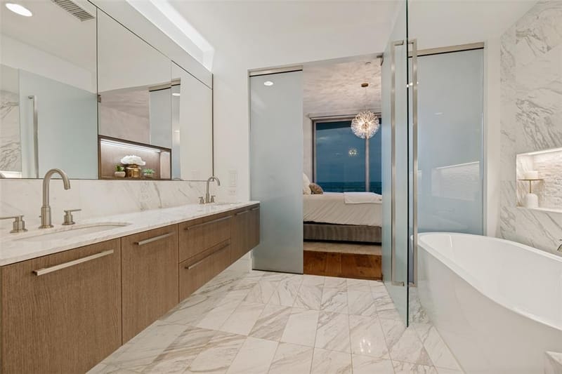 3130 N Harwood Street # 702, Dallas TX 75201 - Photo 20