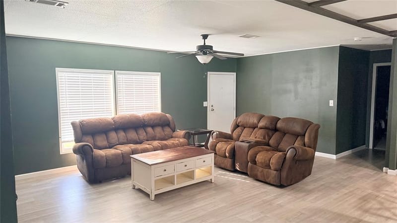198 Railroad Drive, Mabank TX 75156 - Photo 8