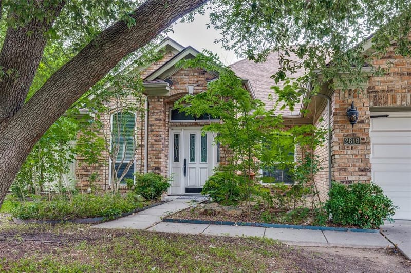 2616 Greencastle Lane, Plano TX 75075 - Photo 2