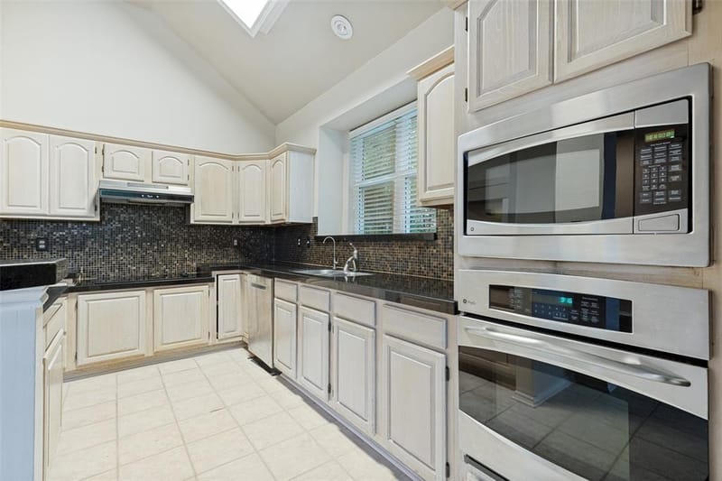2616 Greencastle Lane, Plano TX 75075 - Photo 13