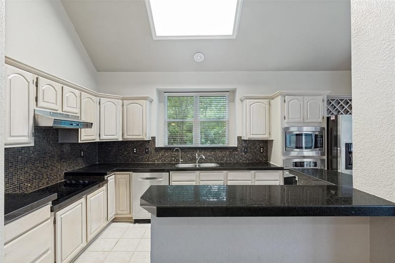 2616 Greencastle Lane, Plano TX 75075 - Photo 12
