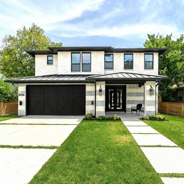 4726 Hopkins Avenue, Dallas TX 75209 - Photo 2