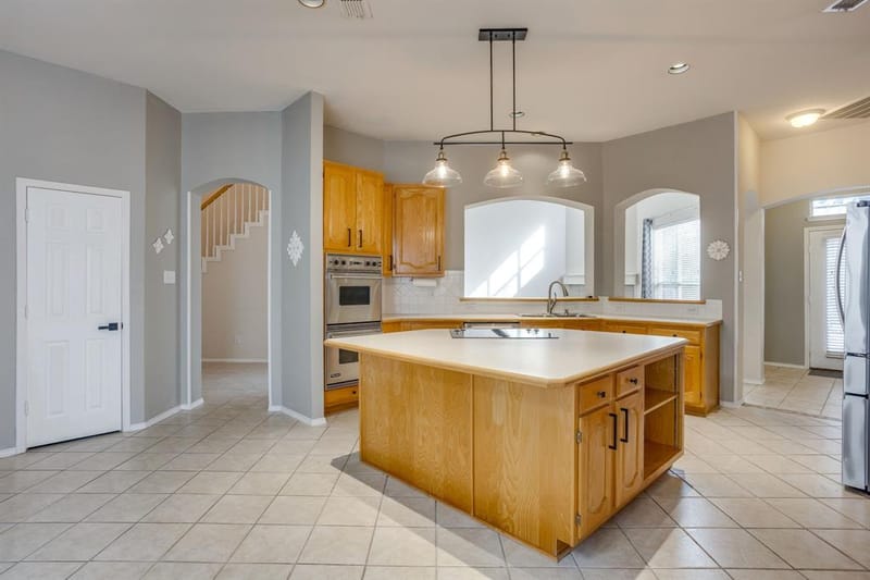 801 Timberwolf Court, Crowley TX 76036 - Photo 9