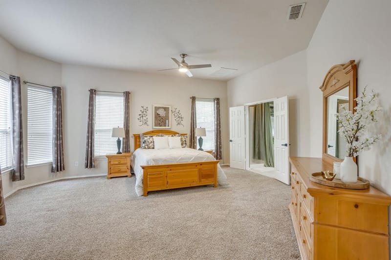 801 Timberwolf Court, Crowley TX 76036 - Photo 14