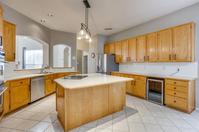 801 Timberwolf Court, Crowley TX 76036 - Photo 8